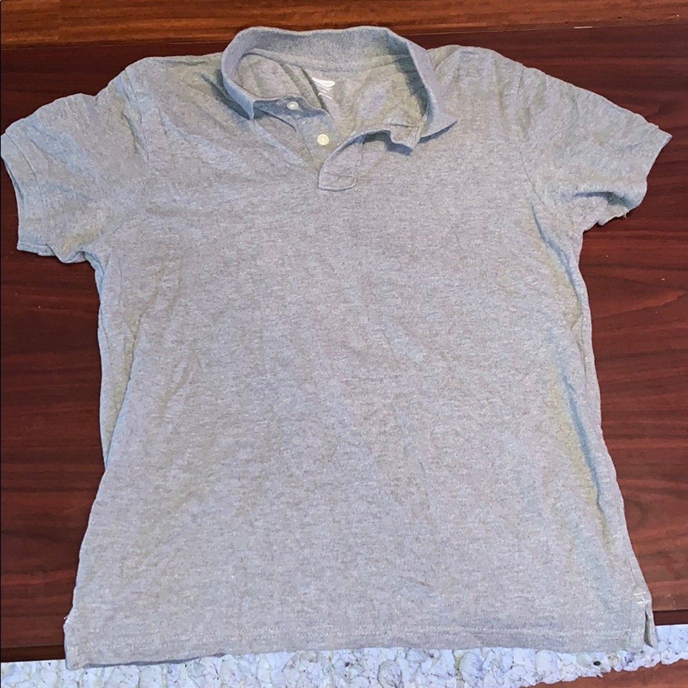 collared shirt